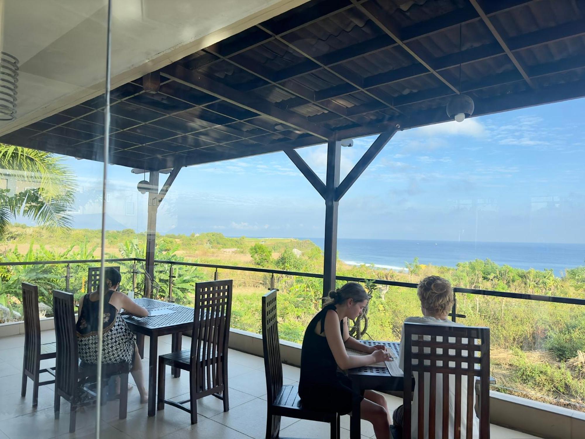 Balangan Surf Resort Jimbaran Екстериор снимка